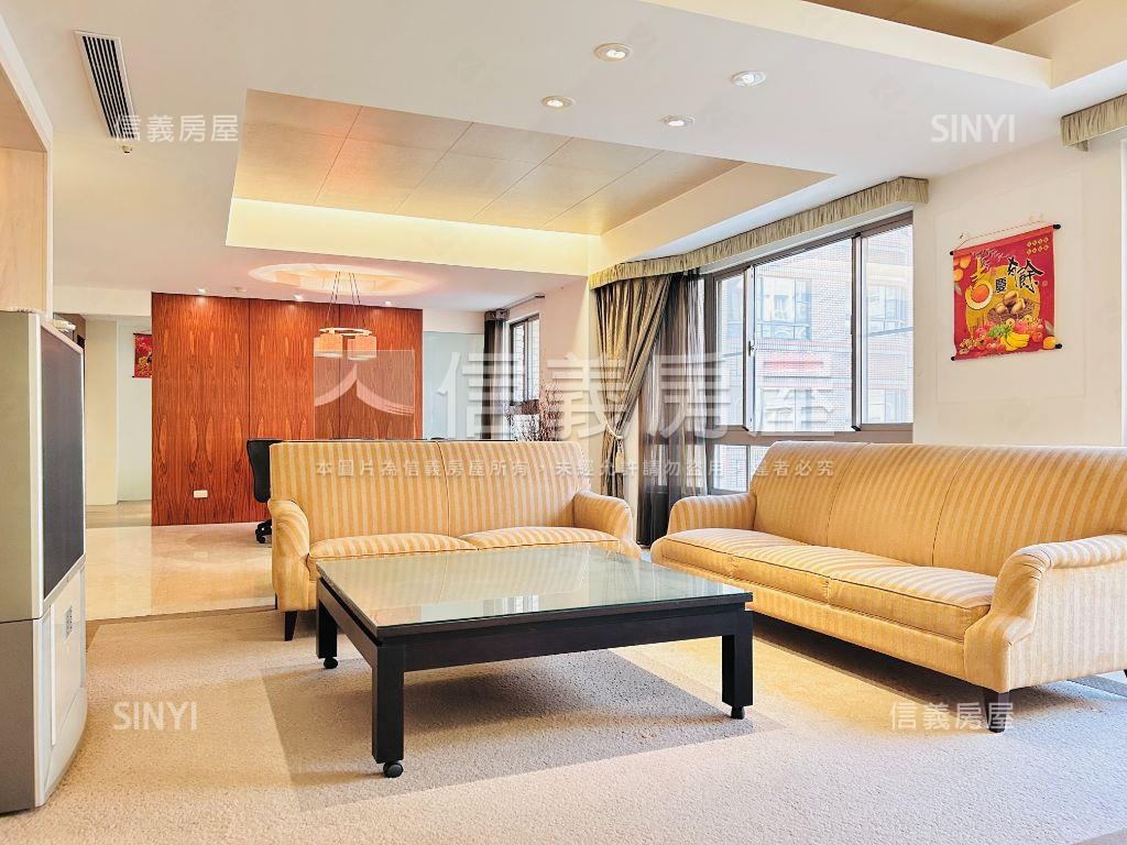 麗寶經典雙車位房屋室內格局與周邊環境