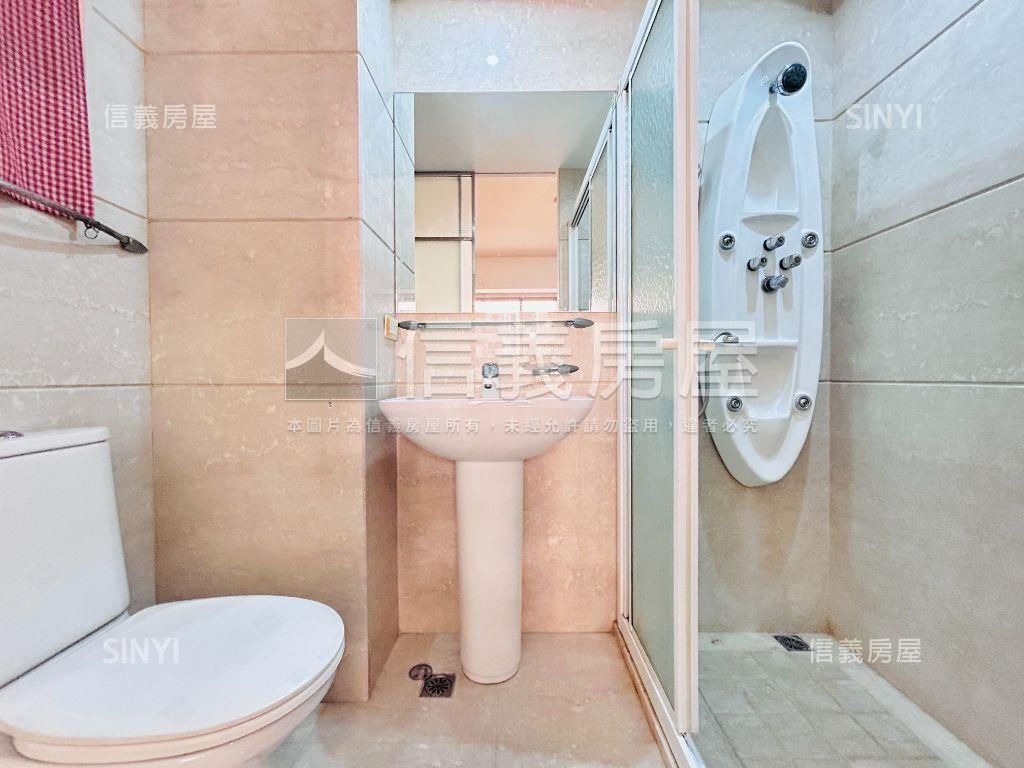 麗寶經典雙車位房屋室內格局與周邊環境