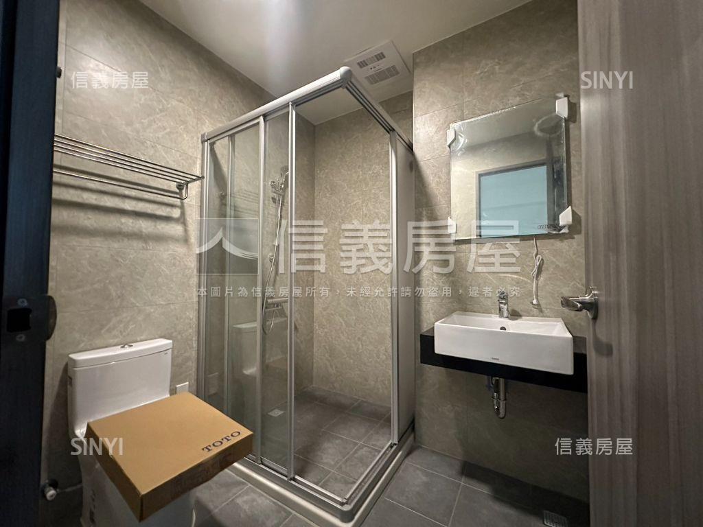 學府之森兩房車位房屋室內格局與周邊環境