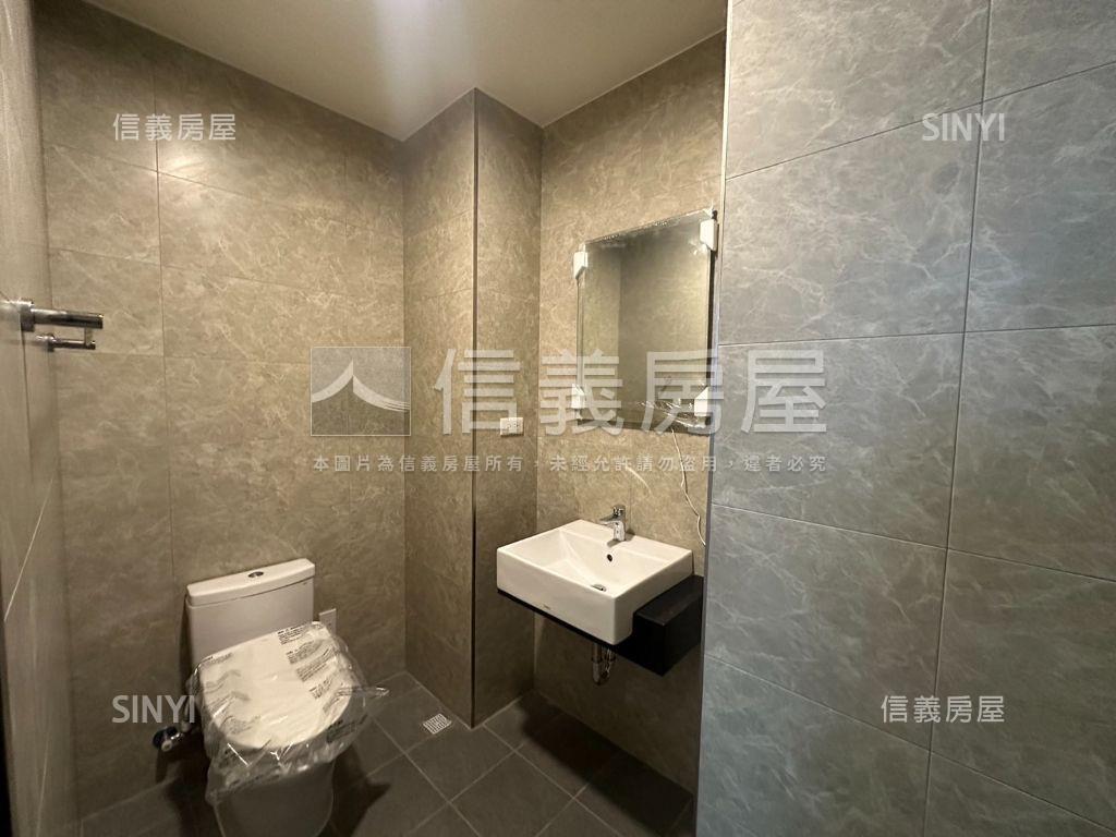 學府之森兩房車位房屋室內格局與周邊環境