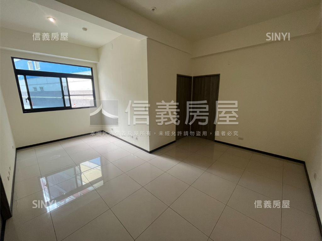 學府之森兩房車位房屋室內格局與周邊環境