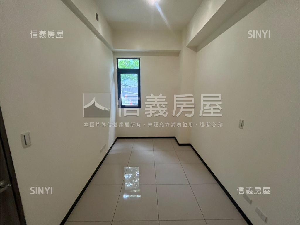 學府之森兩房車位房屋室內格局與周邊環境