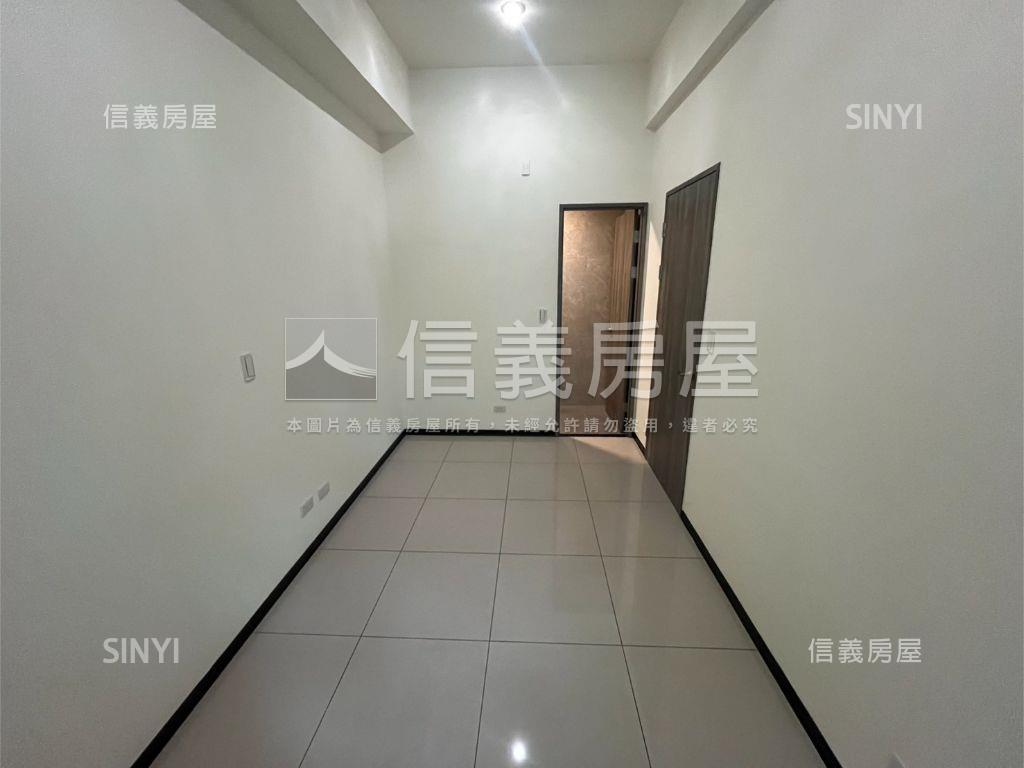 學府之森兩房車位房屋室內格局與周邊環境