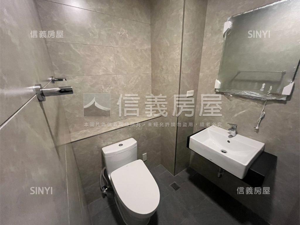 學府之森兩房車位房屋室內格局與周邊環境