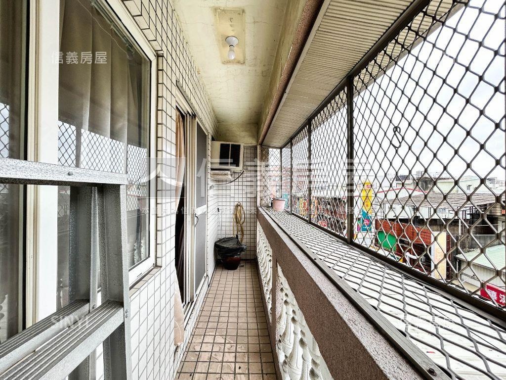 歐洲世界三面採光電梯三房房屋室內格局與周邊環境