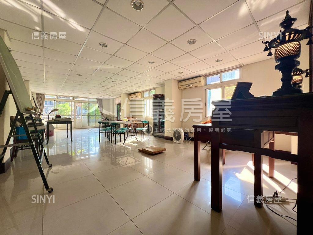 台灣大道邊間透店★公園旁房屋室內格局與周邊環境