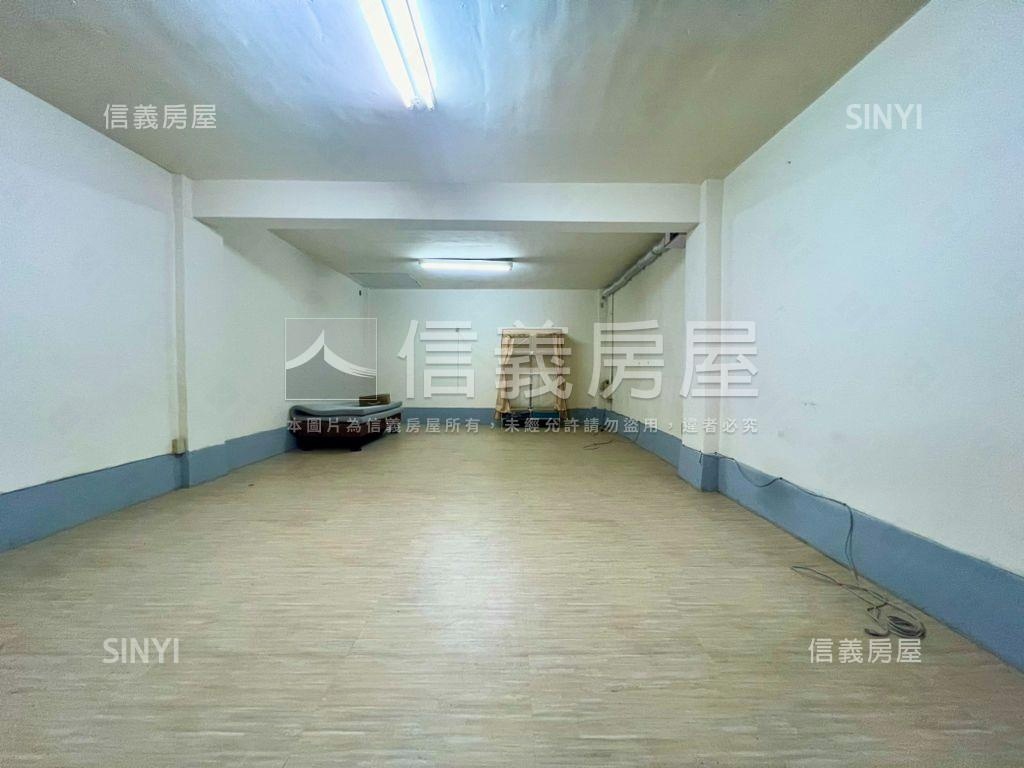 台灣大道邊間透店★公園旁房屋室內格局與周邊環境