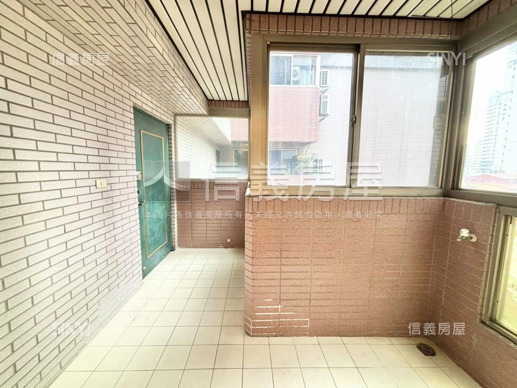 狀元家庭高樓三房休旅車位房屋室內格局與周邊環境