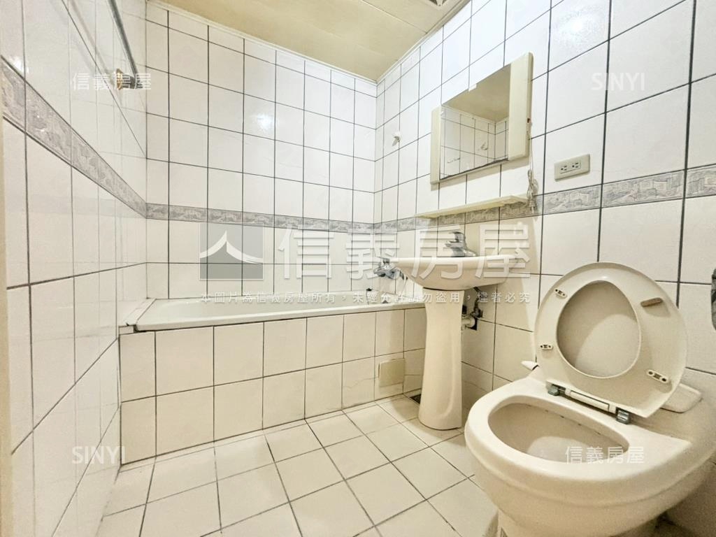 狀元家庭高樓三房休旅車位房屋室內格局與周邊環境