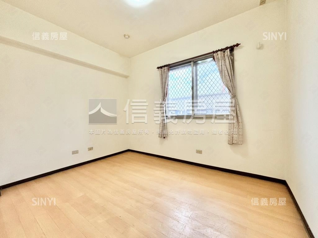 狀元家庭高樓三房休旅車位房屋室內格局與周邊環境