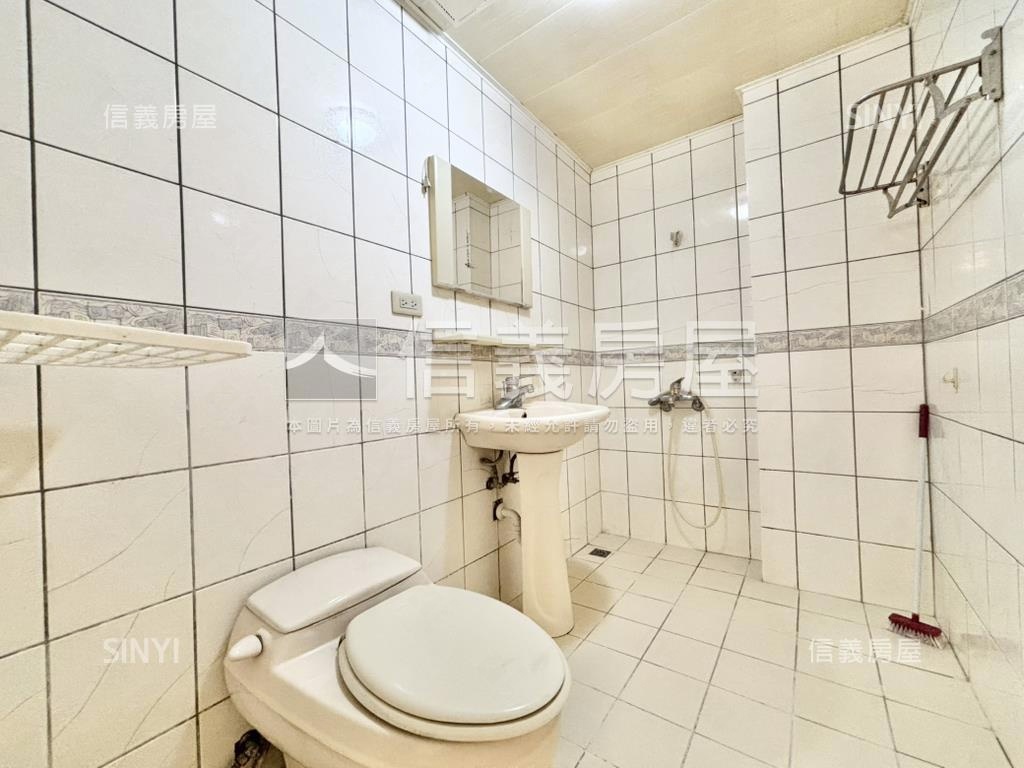 狀元家庭高樓三房休旅車位房屋室內格局與周邊環境