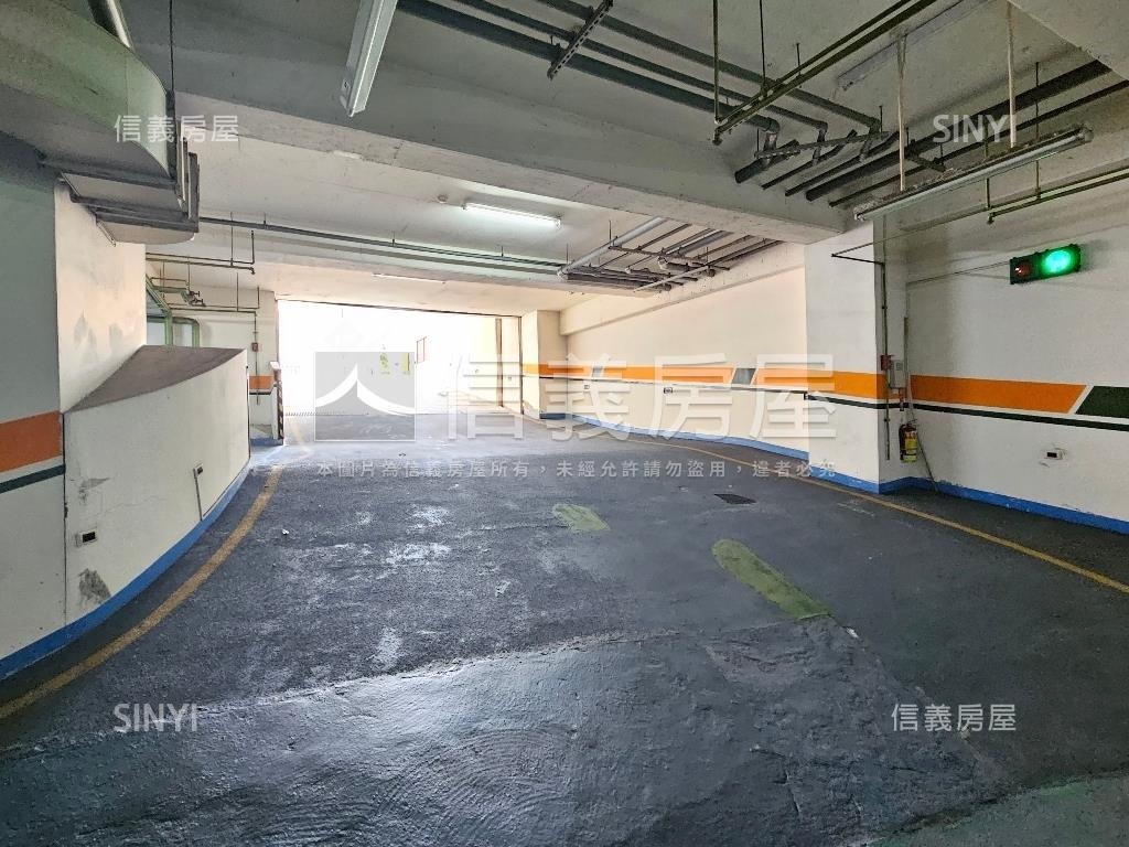 德鑫博爵溫馨大三房房屋室內格局與周邊環境