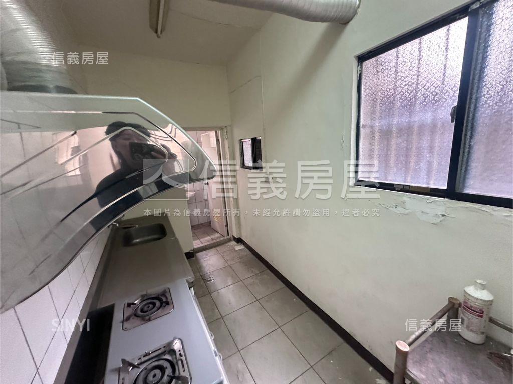 低總價透天房屋室內格局與周邊環境