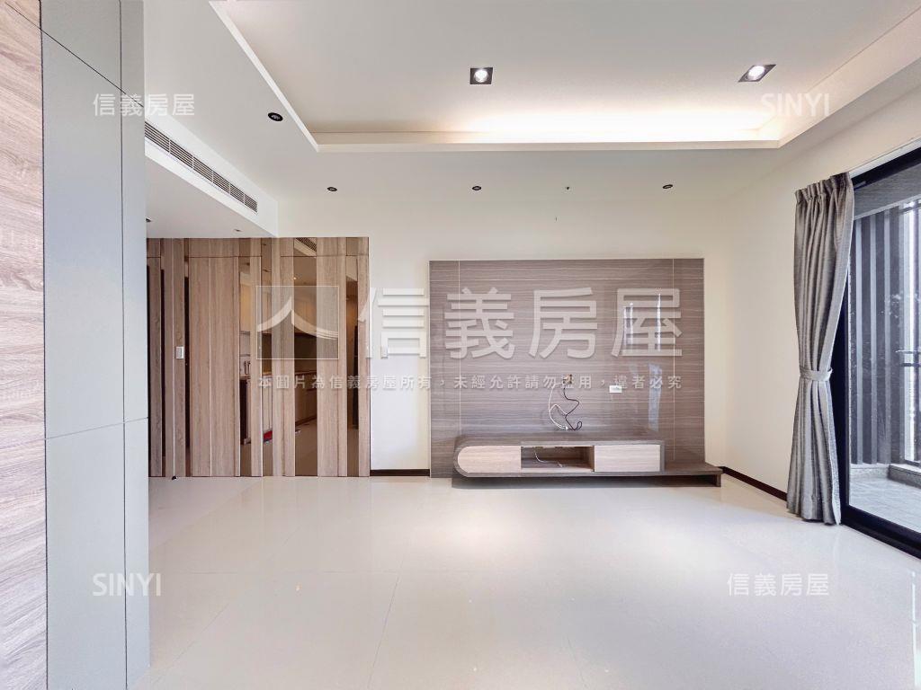 家家富富精美兩房車位房屋室內格局與周邊環境