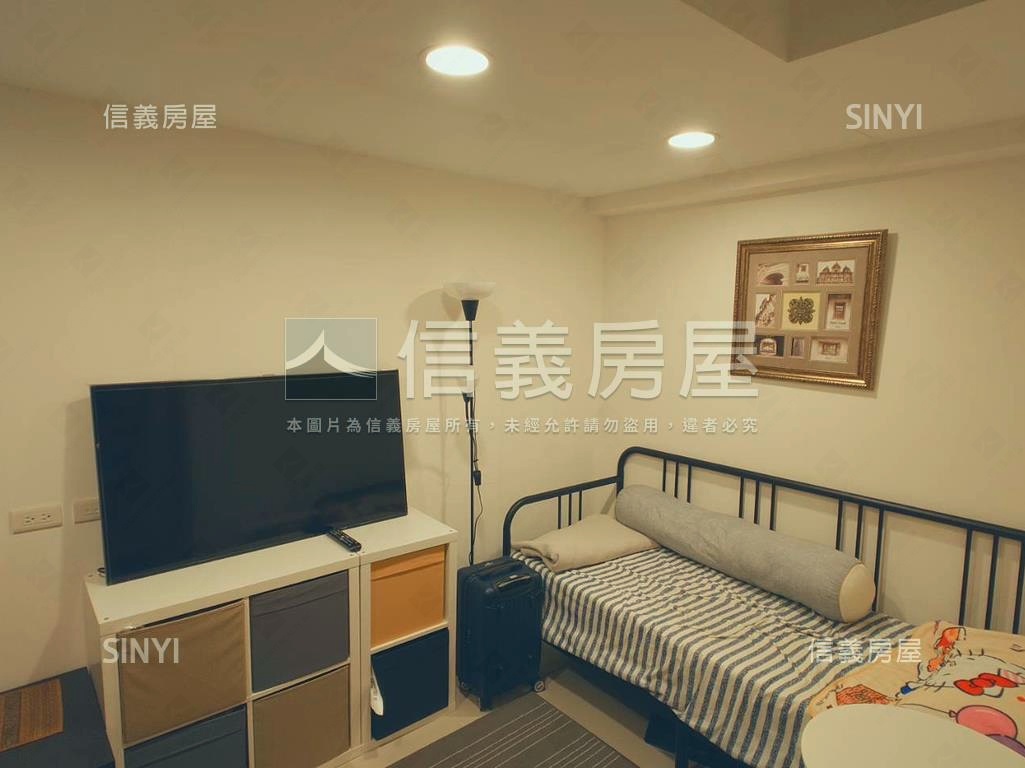 中正國中＿邊間一樓庭院戶房屋室內格局與周邊環境