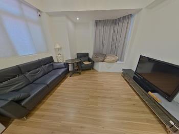 中正國中＿邊間一樓庭院戶