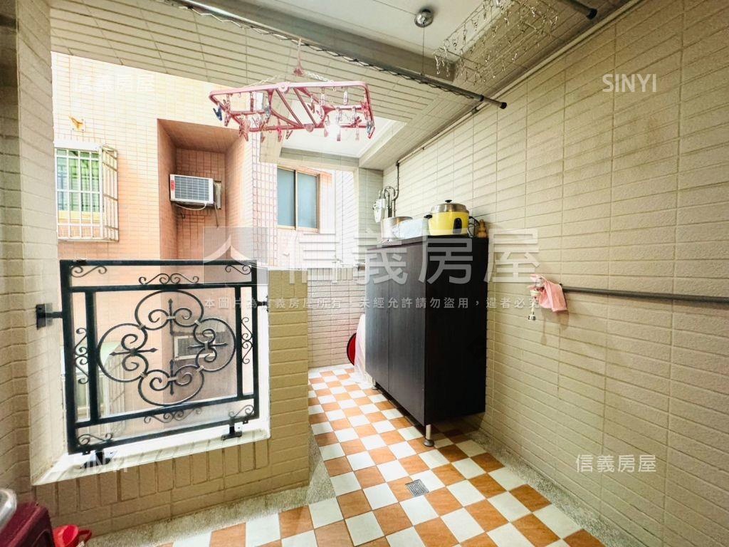 金富帝寶四必成房屋室內格局與周邊環境