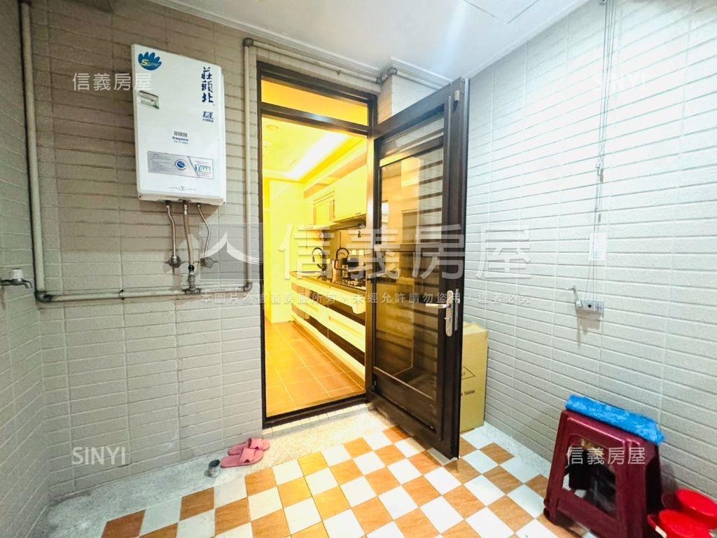 金富帝寶四必成房屋室內格局與周邊環境
