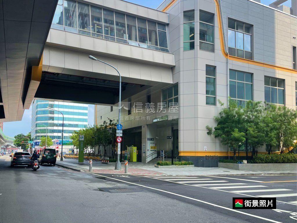 北屯百坪大商辦房屋室內格局與周邊環境