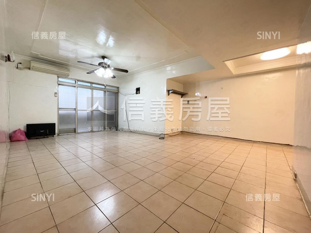 ★新店優雅大三房大陽台房屋室內格局與周邊環境