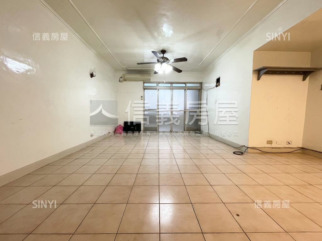 ★新店優雅大三房大陽台房屋室內格局與周邊環境