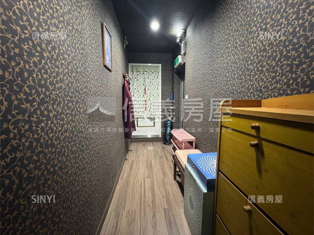 忠孝東路收租美寓房屋室內格局與周邊環境