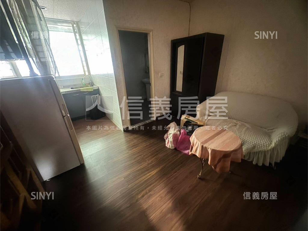 忠孝東路收租美寓房屋室內格局與周邊環境