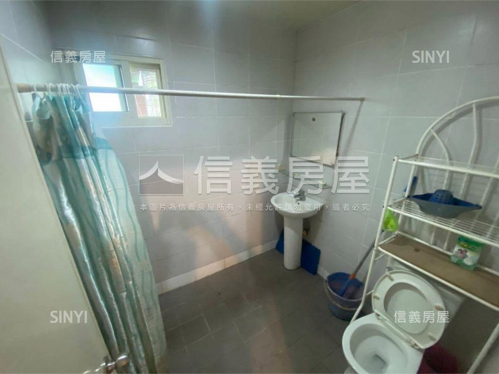 忠孝東路收租美寓房屋室內格局與周邊環境