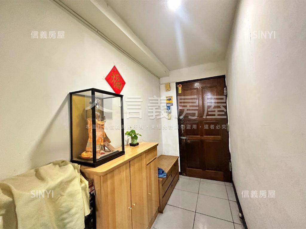 近捷運高樓住辦房屋室內格局與周邊環境