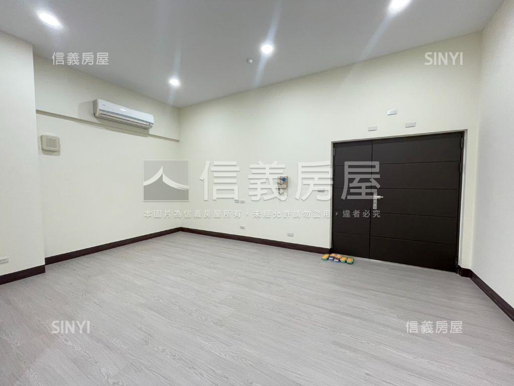 華泰椰泉３房＋平面車位房屋室內格局與周邊環境