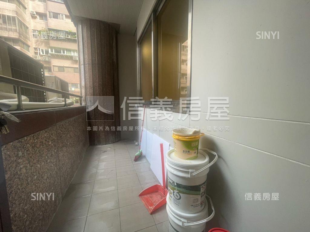 華泰椰泉３房＋平面車位房屋室內格局與周邊環境