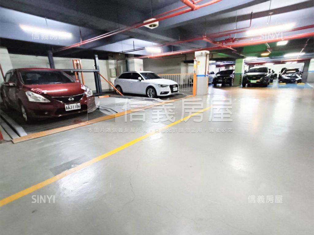 後勁捷運捷客二房二衛車位房屋室內格局與周邊環境