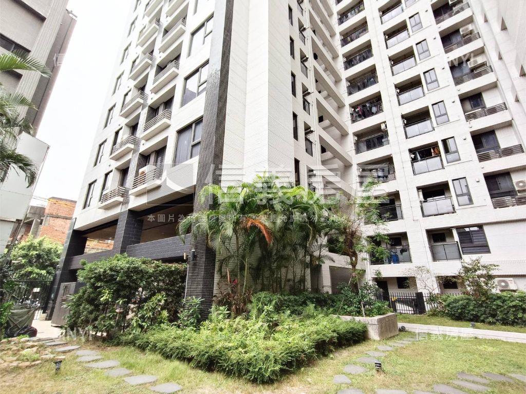 後勁捷運捷客二房二衛車位房屋室內格局與周邊環境