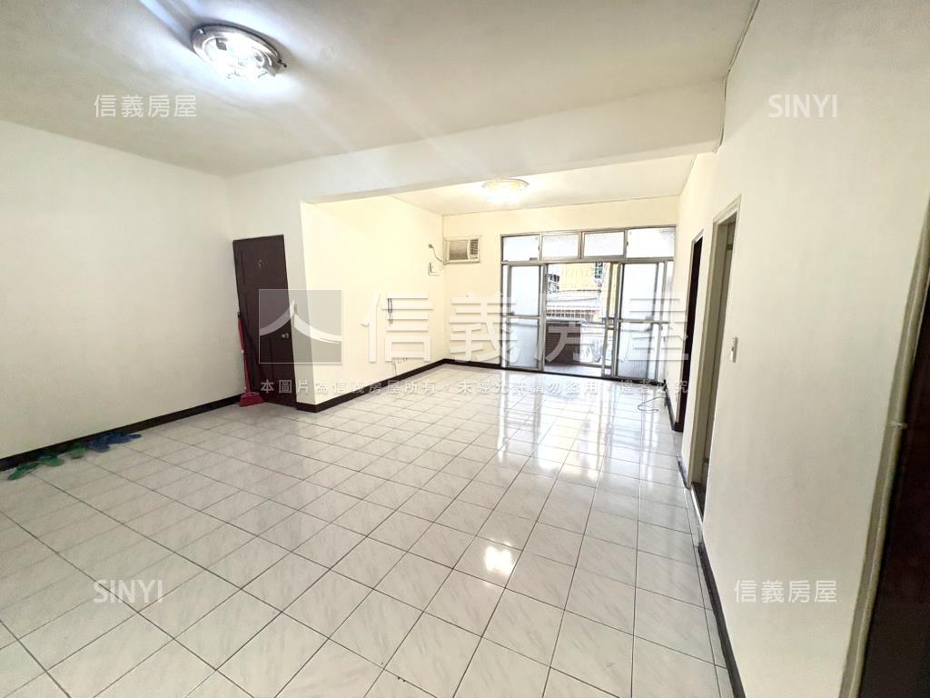 中正路稀有二樓公寓３房房屋室內格局與周邊環境