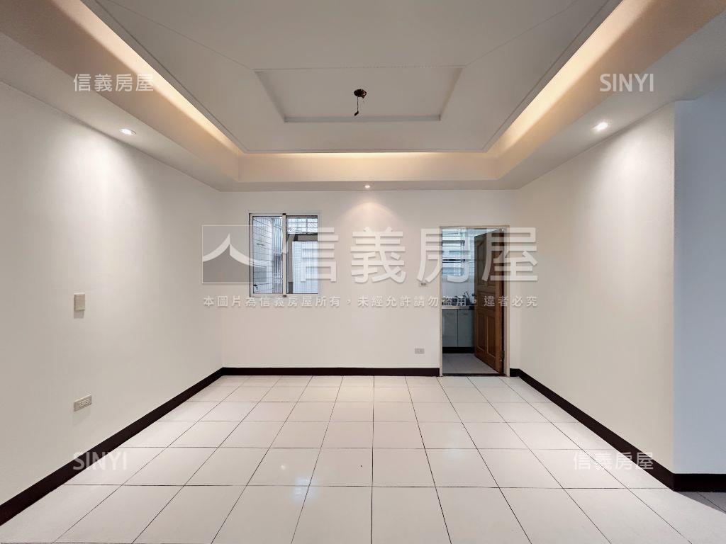 捷運丹鳳民安邊間方正三房房屋室內格局與周邊環境