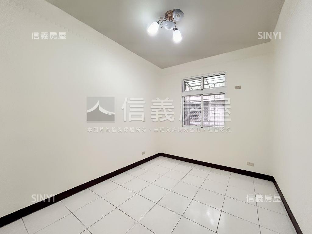 捷運丹鳳民安邊間方正三房房屋室內格局與周邊環境