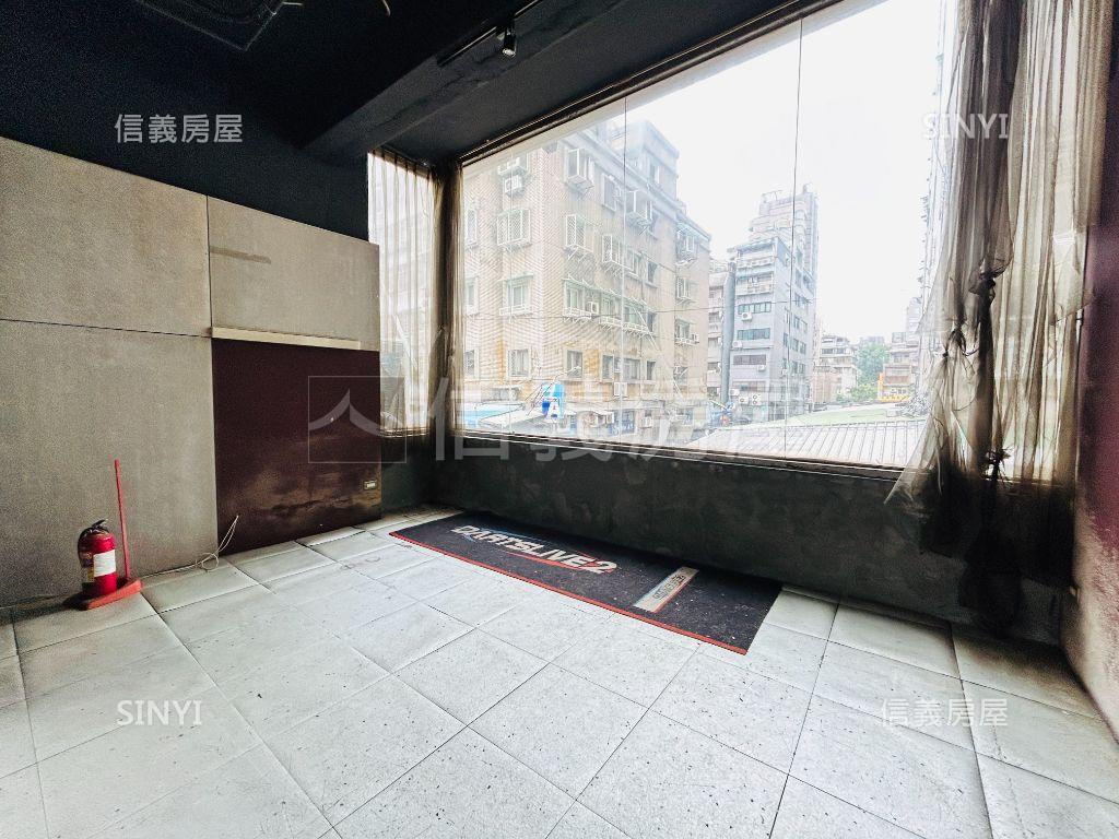 復興南路樓中樓房屋室內格局與周邊環境