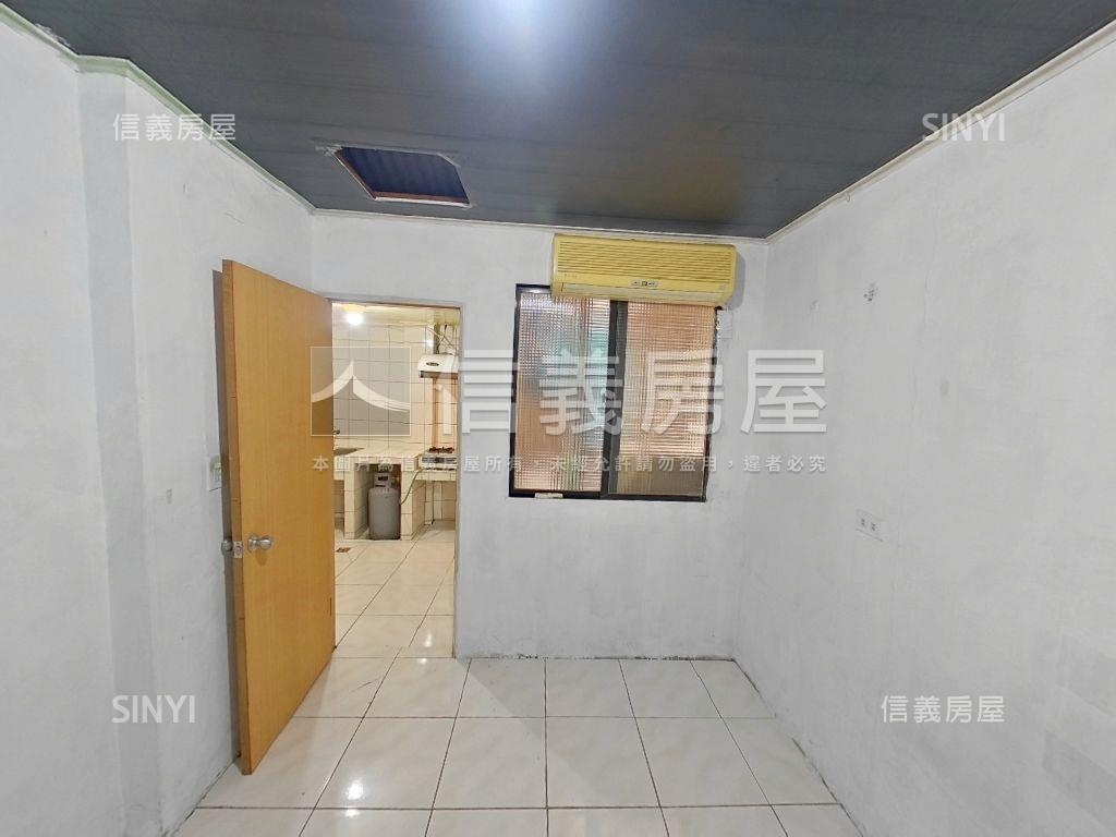 近捷運低總價三樓兩房房屋室內格局與周邊環境