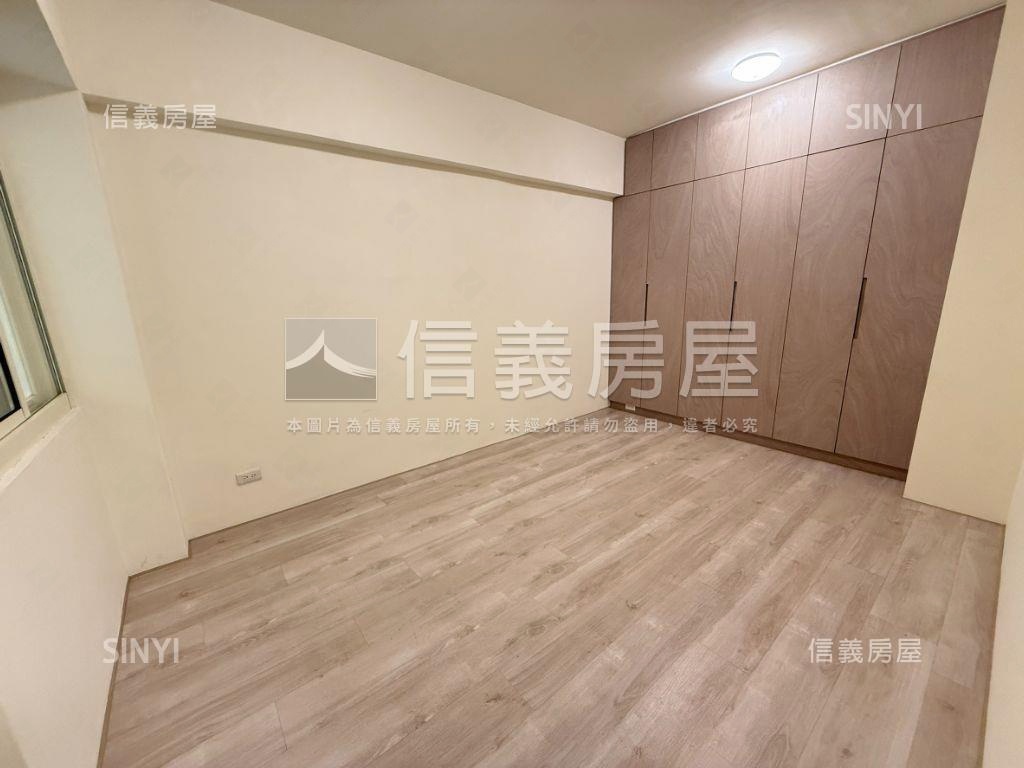 先看！公園第一排樹海三房房屋室內格局與周邊環境