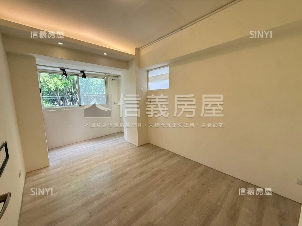 先看！公園第一排樹海三房房屋室內格局與周邊環境