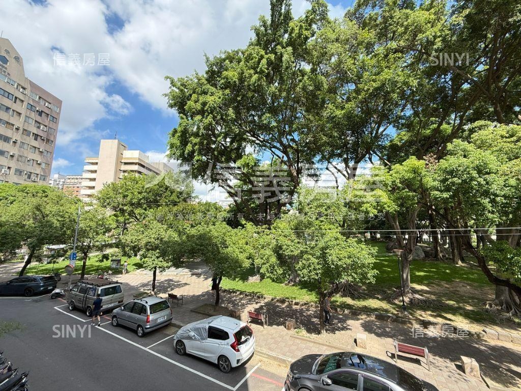 先看！公園第一排樹海三房房屋室內格局與周邊環境