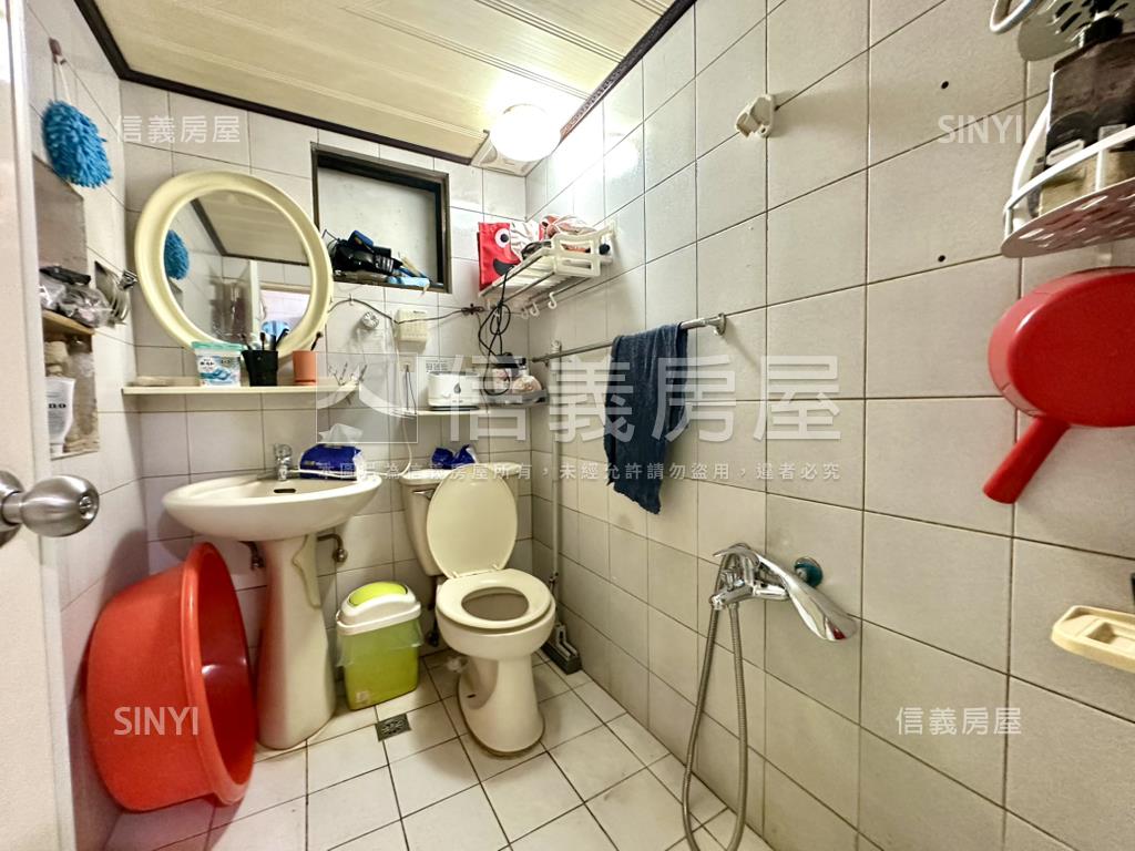 都更可期❶❾❽⓿富康街房屋室內格局與周邊環境