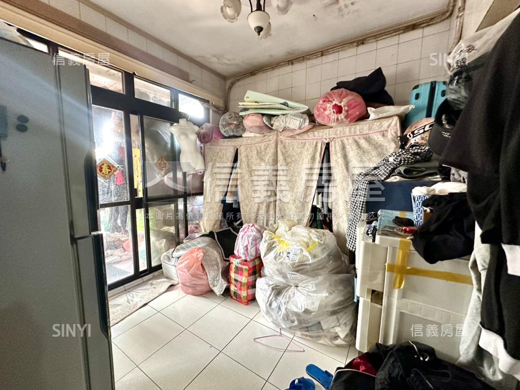 都更可期❶❾❽⓿富康街房屋室內格局與周邊環境