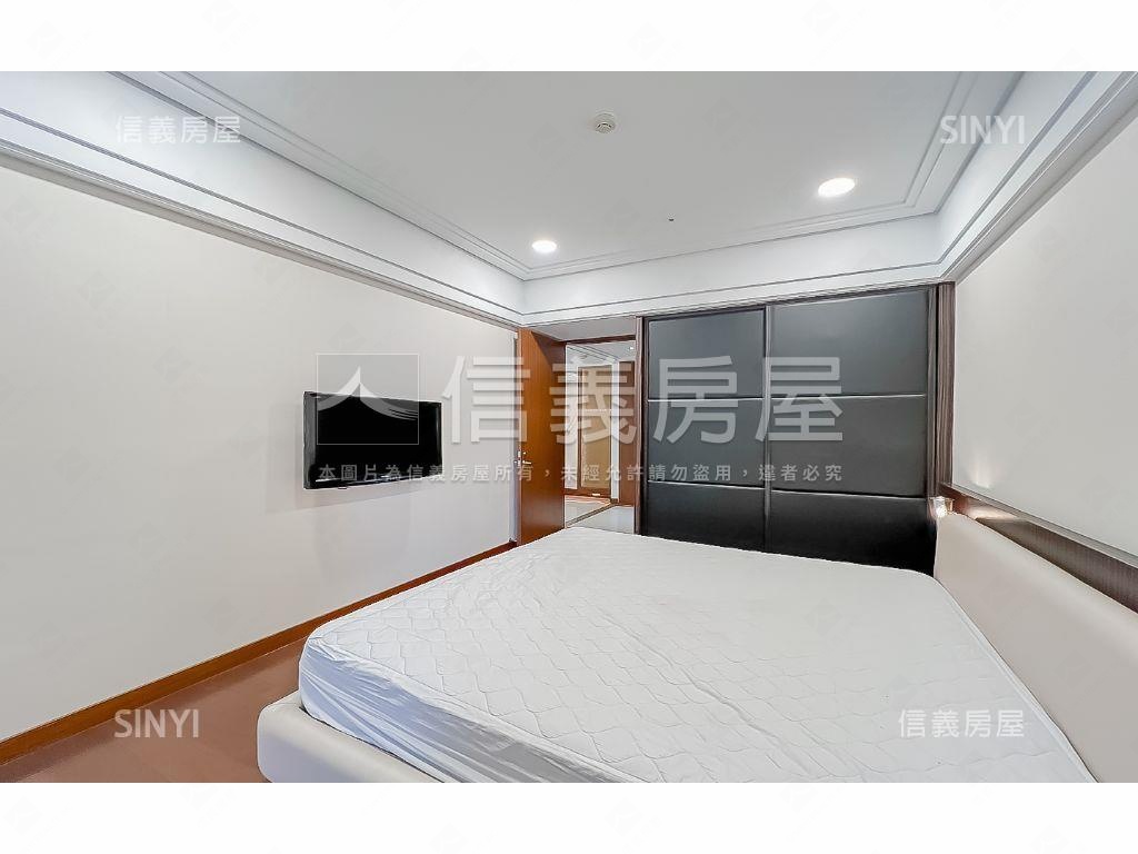 七期問鼎市政高樓雙平車位房屋室內格局與周邊環境