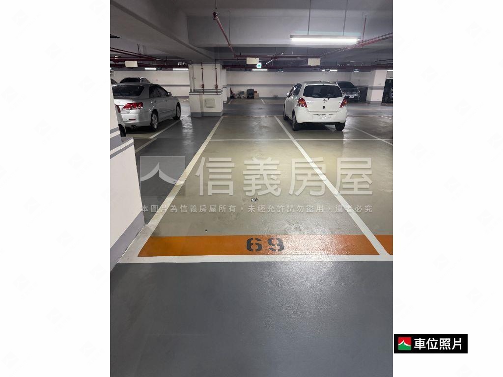 晴空ＳＫＹ三房車位房屋室內格局與周邊環境