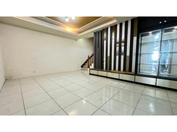 面寬約５．８米活路透天