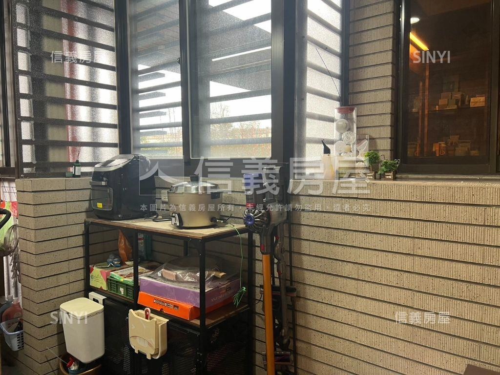 涵美精裝四房非你莫屬房屋室內格局與周邊環境