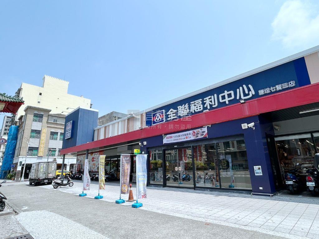 海揚駁二旁正三房房屋室內格局與周邊環境