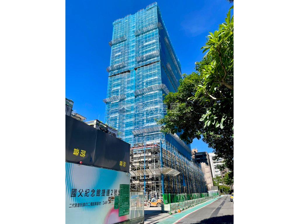大巨蛋鑄慕朝南之星房屋室內格局與周邊環境