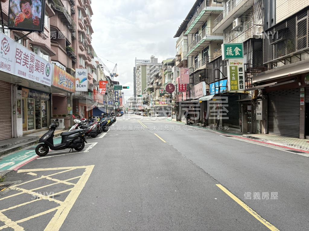 錦州大面寬金店面房屋室內格局與周邊環境